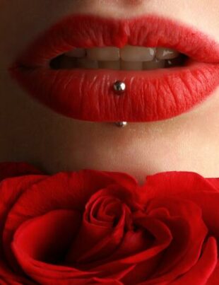 Ashley Piercing Jewelry: A Beginner Guide to Procedure, Care, and Styling 1